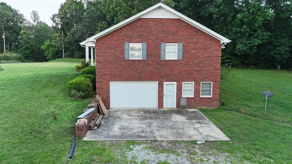 9685 Highway 114 Westport TN 38387