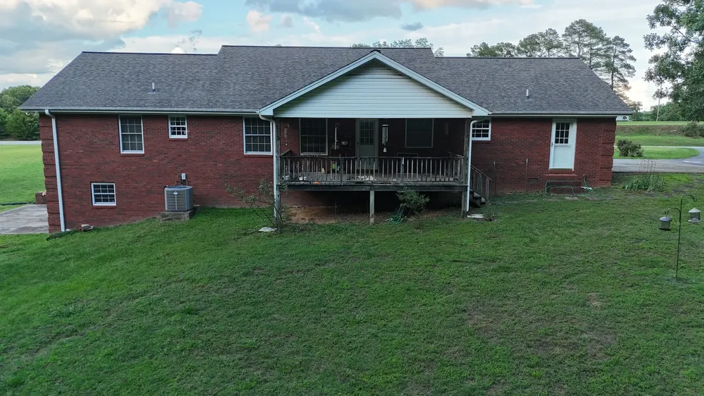 9685 Highway 114 Westport TN 38387