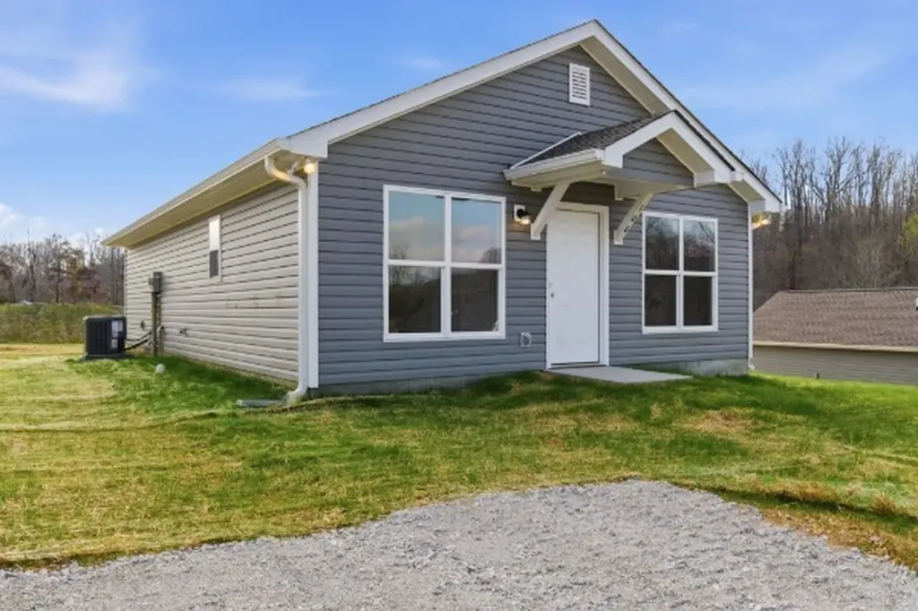 120 Hill Place Dickson TN 37055