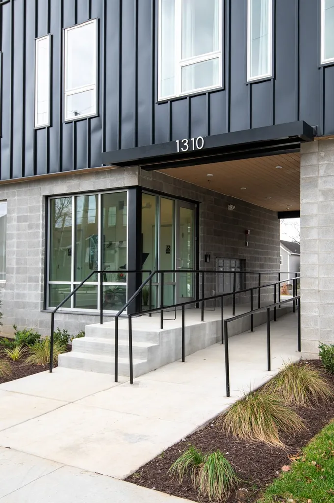 1310 Lischey Avenue Nashville TN 37207