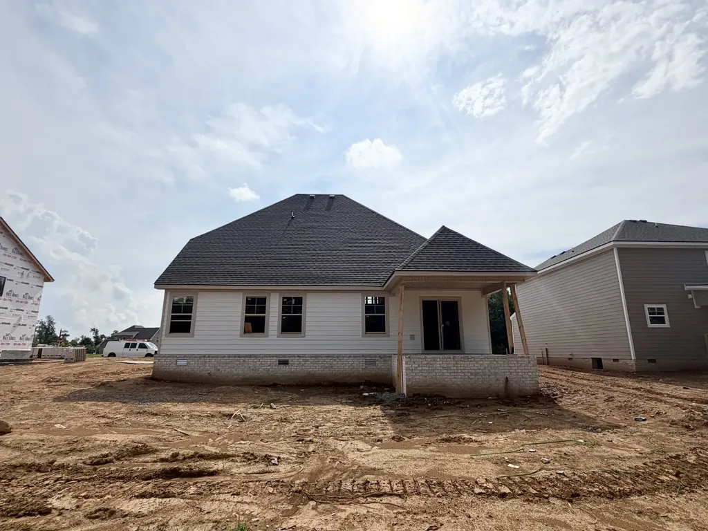 352 Hereford Farms Clarksville TN 37043