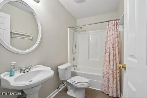 1325 Bridle Cookeville TN 38501