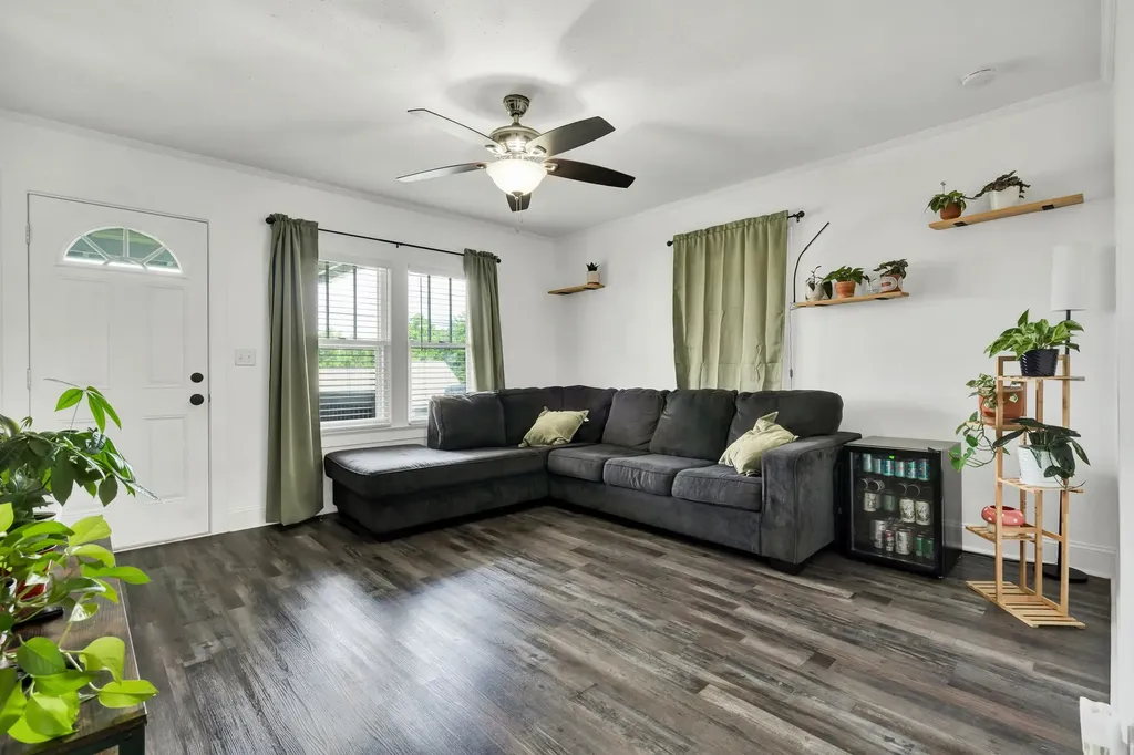 453 Crest Dr, SW Cleveland TN 37311