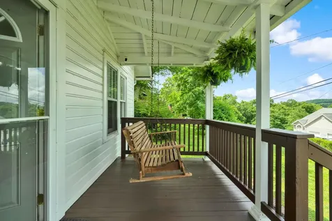 453 Crest Dr, SW Cleveland TN 37311