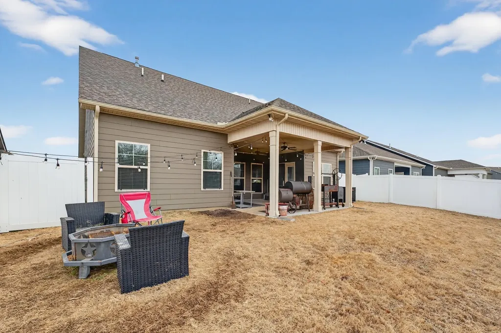 3664 Stormy Lane Rockvale TN 37153