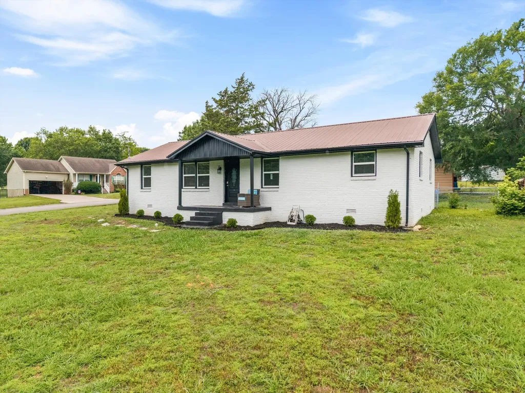164 Elm Street La Vergne TN 37086