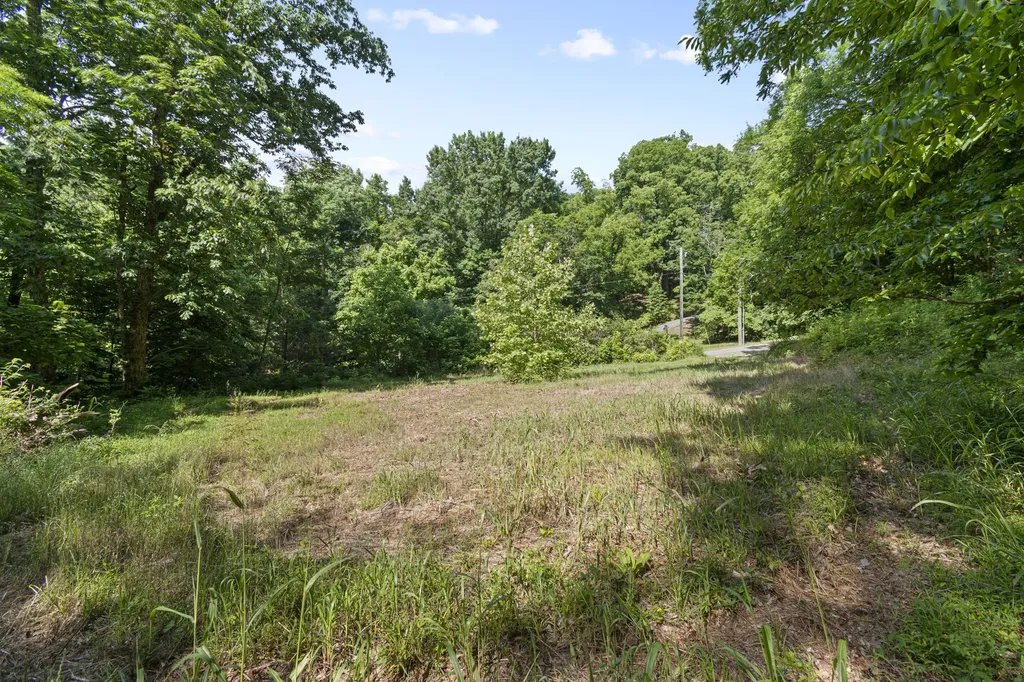 661 Hunters Trail Nashville TN 37209