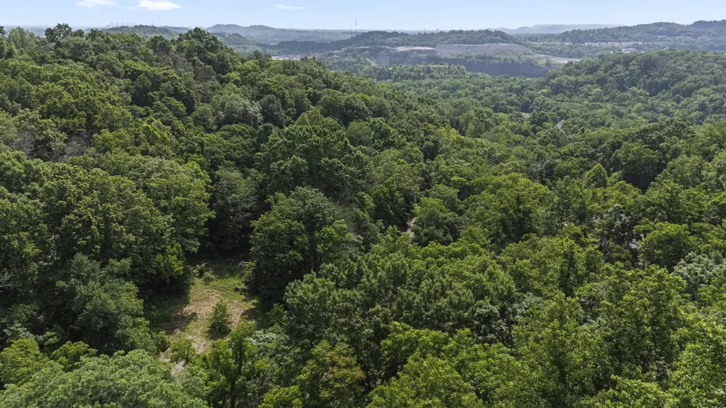 661 Hunters Trail Nashville TN 37209