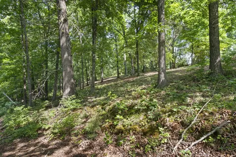 661 Hunters Trail Nashville TN 37209