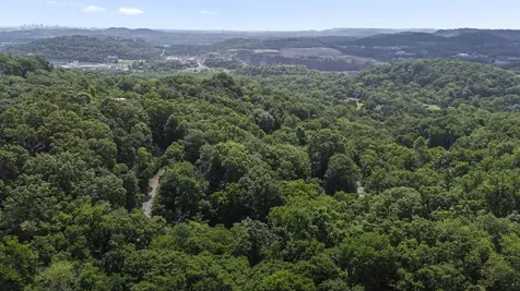 661 Hunters Trail Nashville TN 37209