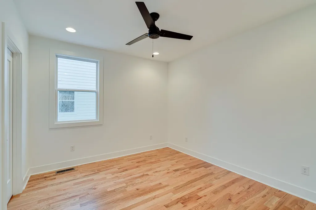 61B Cannon Street Nashville TN 37210