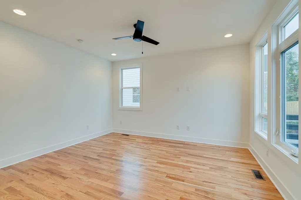61B Cannon Street Nashville TN 37210