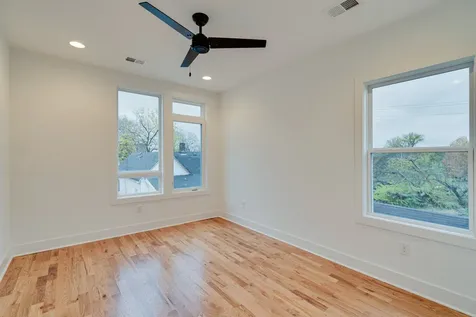 61B Cannon Street Nashville TN 37210