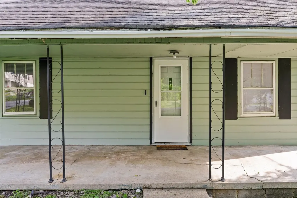 415 Hogue Street Soddy Daisy TN 37379