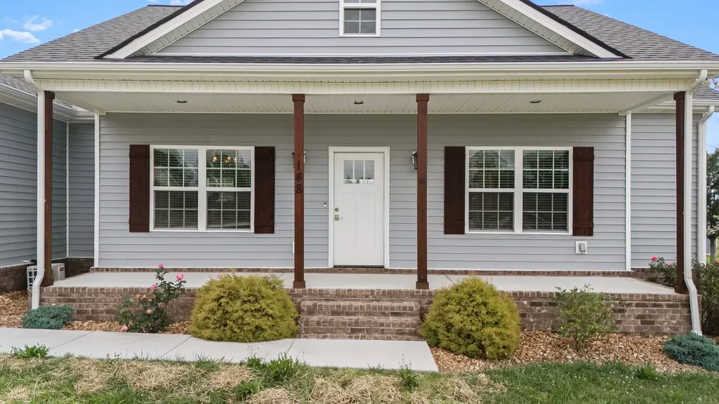 148 Oak Tree Drive Mcminnville TN 37110
