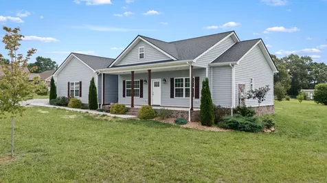 148 Oak Tree Drive Mcminnville TN 37110
