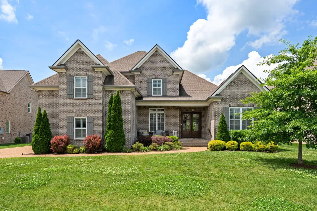 2057 Autumn Ridge Way Spring Hill TN 37174