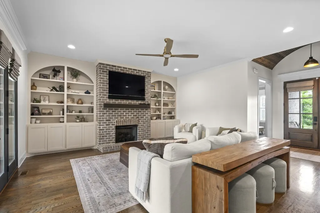 2057 Autumn Ridge Way Spring Hill TN 37174