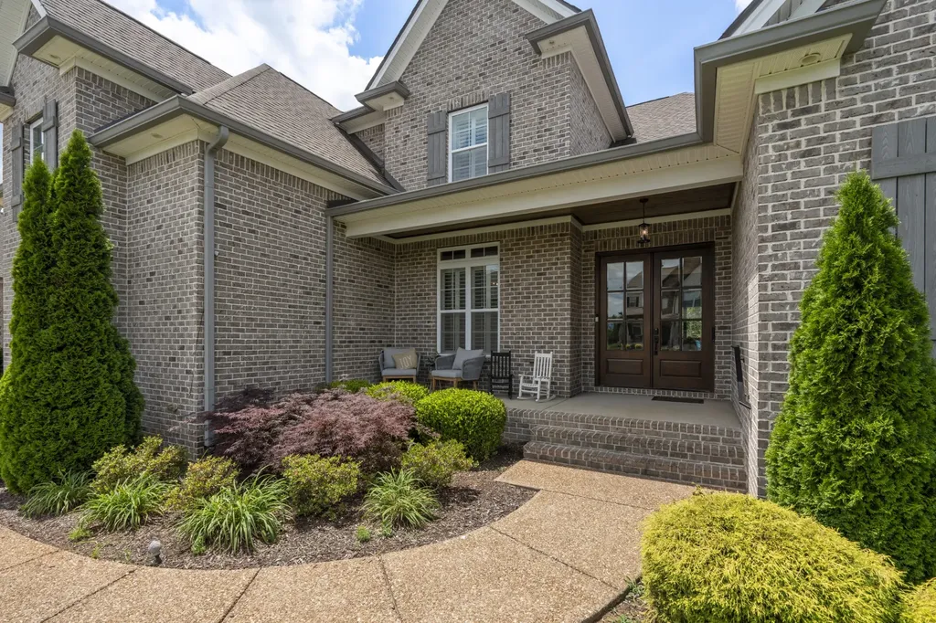 2057 Autumn Ridge Way Spring Hill TN 37174