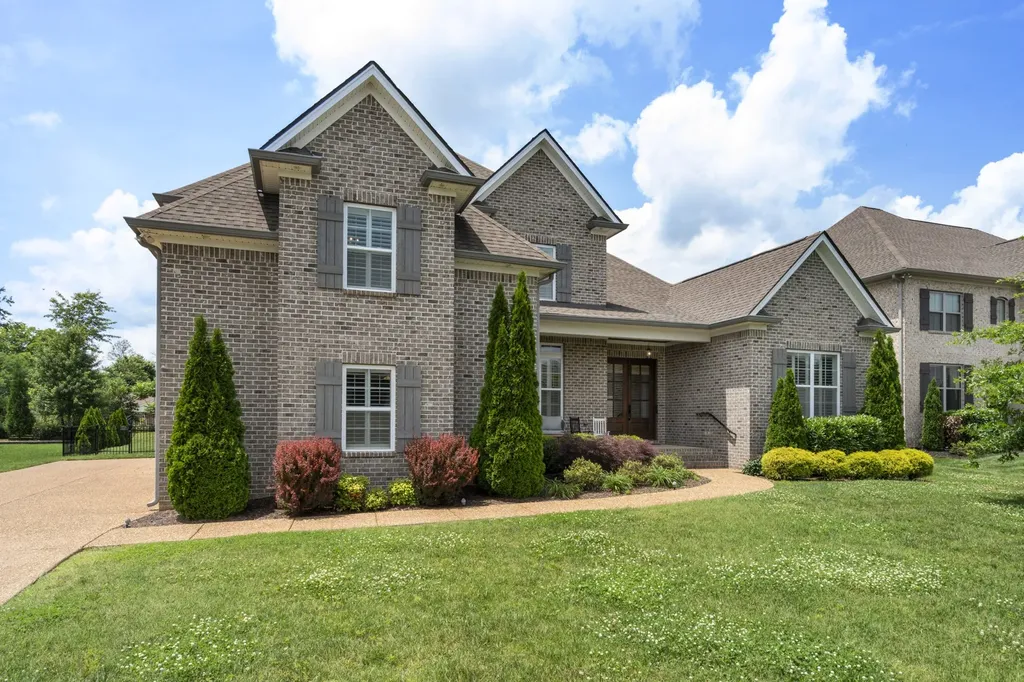 2057 Autumn Ridge Way Spring Hill TN 37174