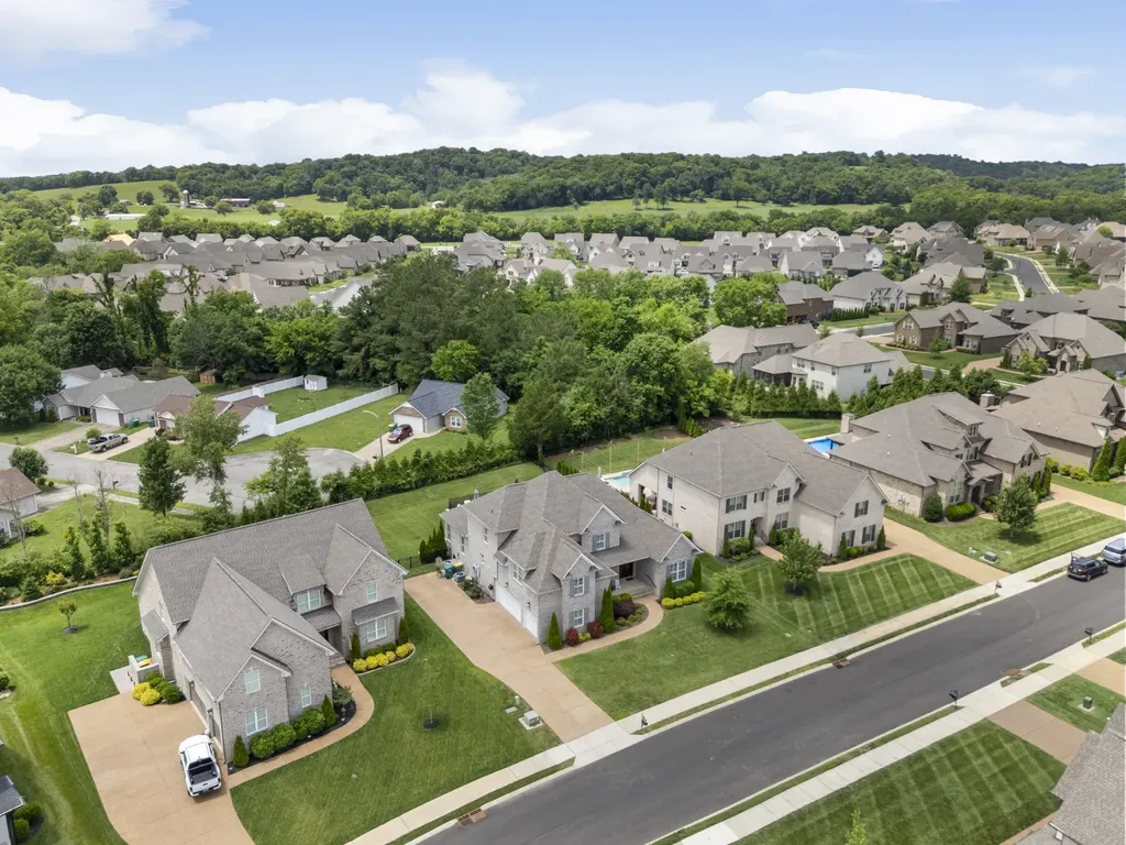2057 Autumn Ridge Way Spring Hill TN 37174