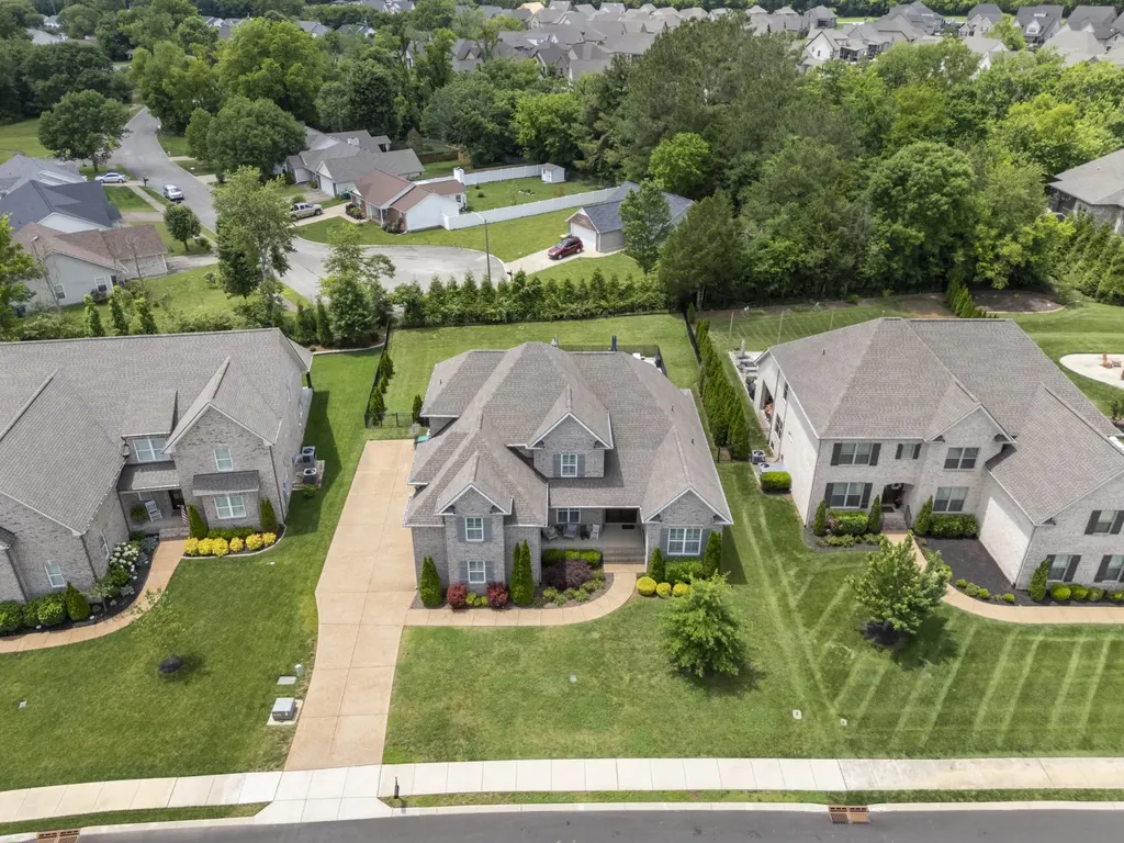 2057 Autumn Ridge Way Spring Hill TN 37174
