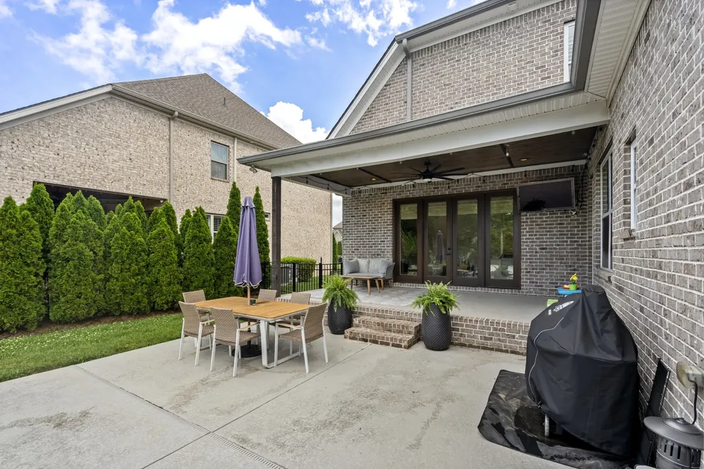 2057 Autumn Ridge Way Spring Hill TN 37174