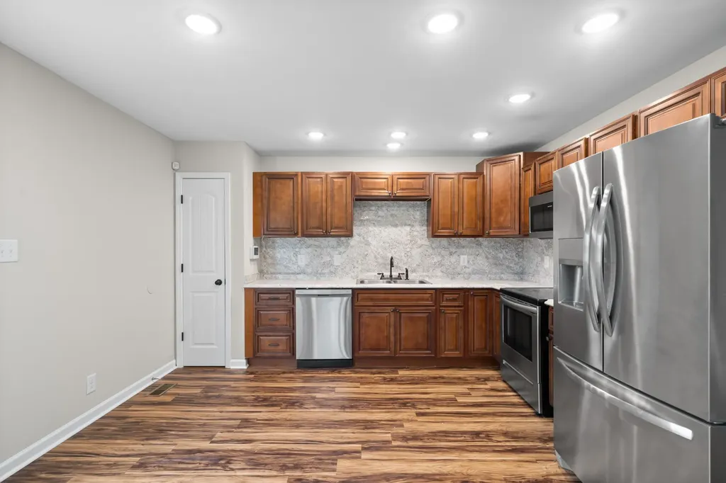 1709 Evans Road Clarksville TN 37042