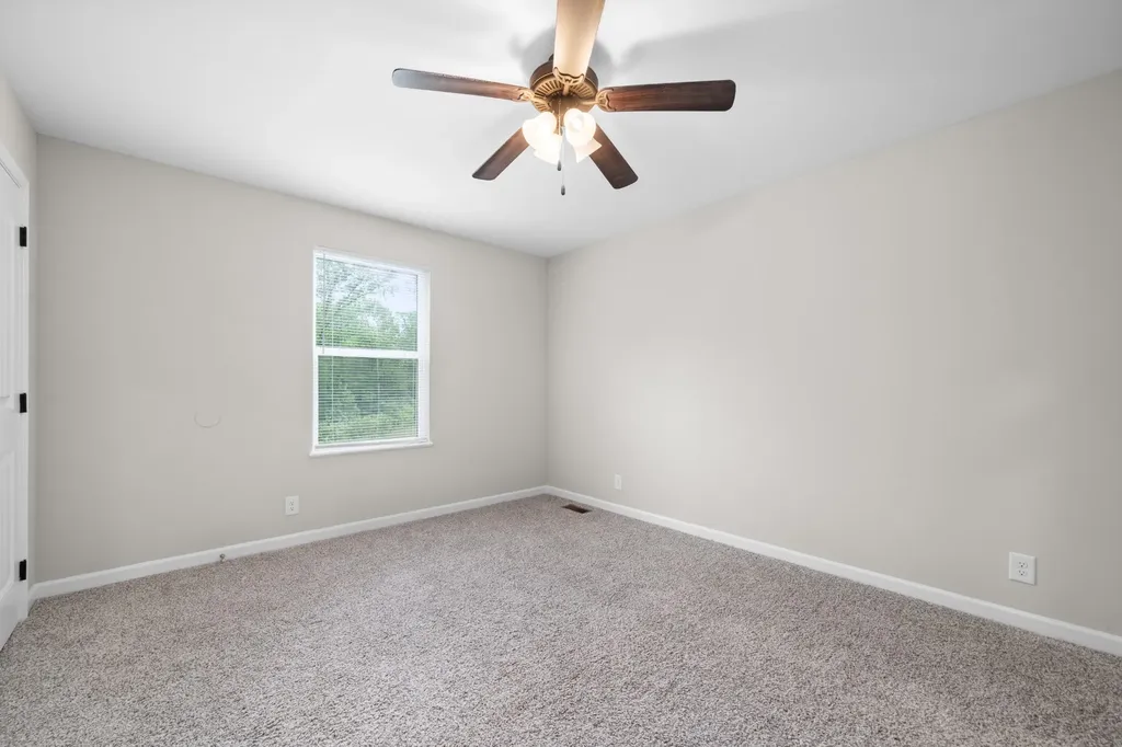 1709 Evans Road Clarksville TN 37042