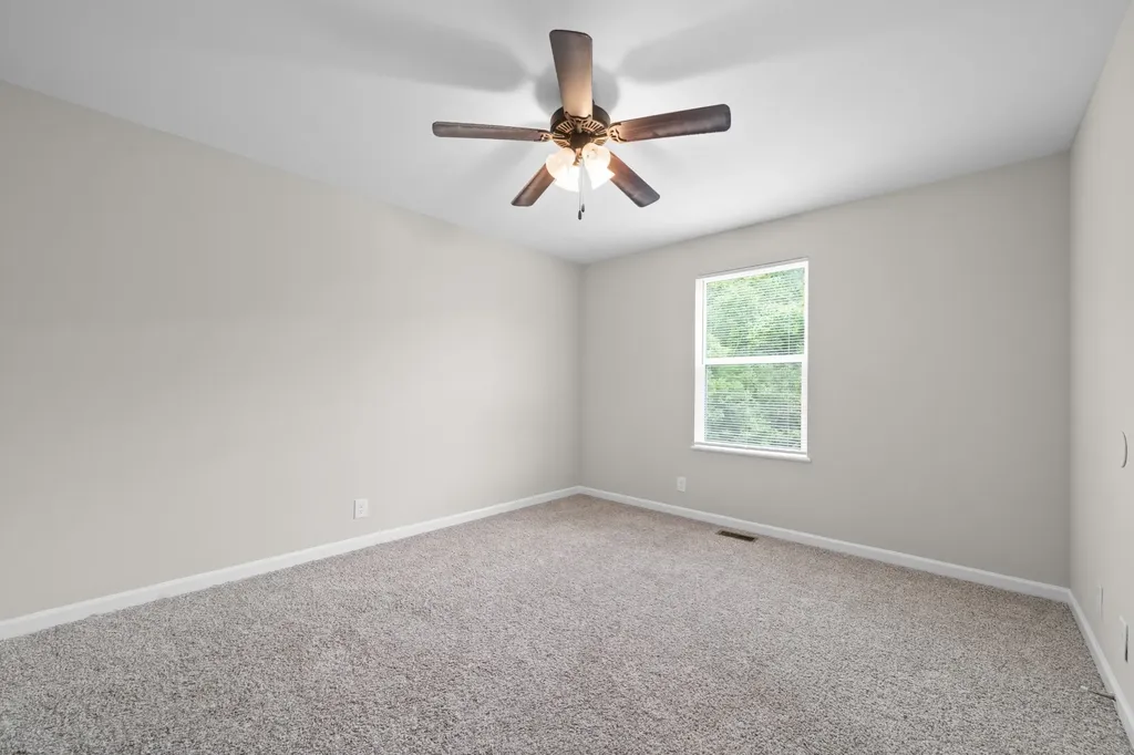 1709 Evans Road Clarksville TN 37042