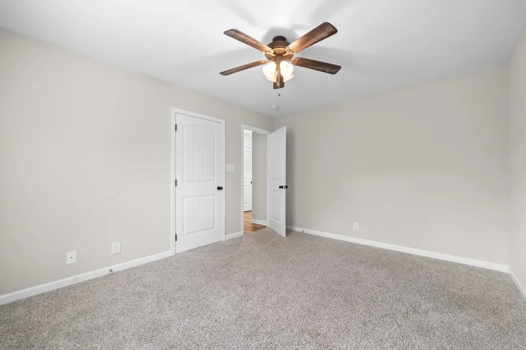 1709 Evans Road Clarksville TN 37042