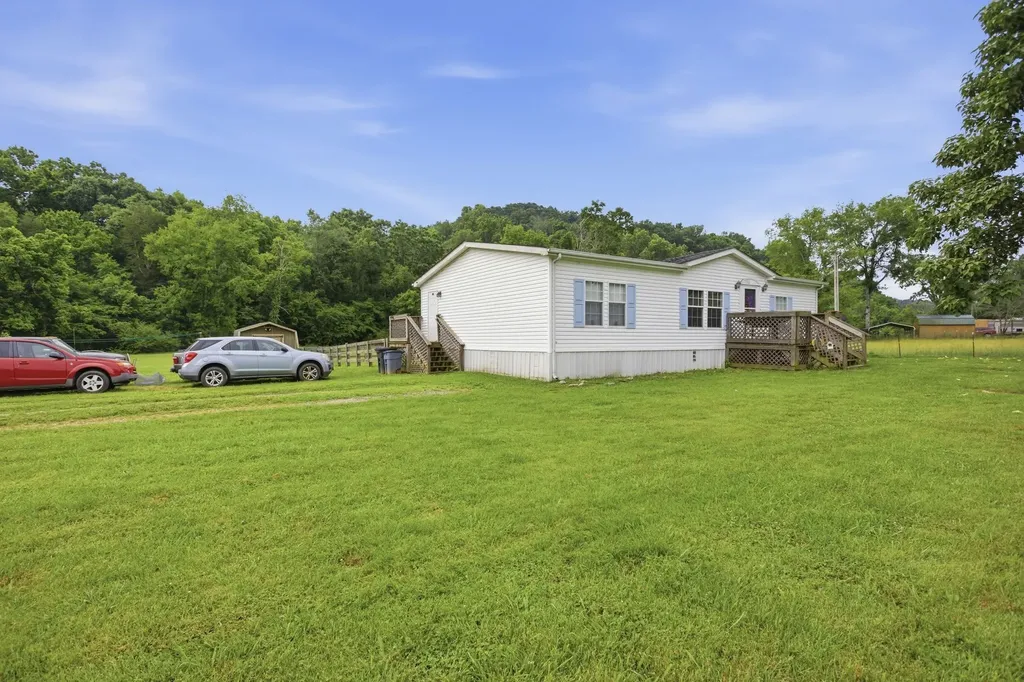 2907 Dodson Gap Road Culleoka TN 38451