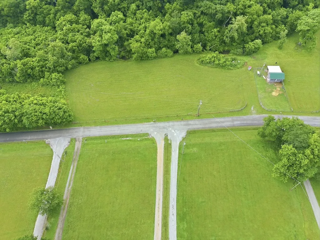 2907 Dodson Gap Road Culleoka TN 38451