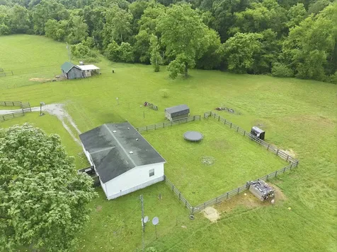 2907 Dodson Gap Road Culleoka TN 38451
