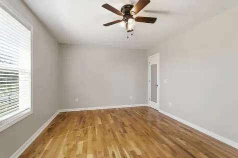 1041 Twin Creek Road Charlotte TN 37036
