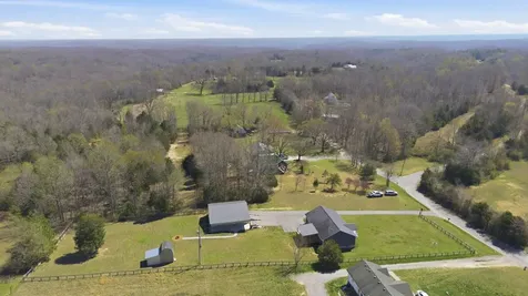 1041 Twin Creek Road Charlotte TN 37036