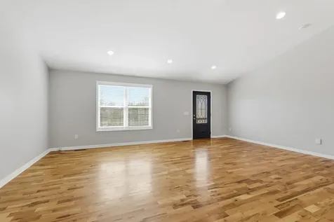 1041 Twin Creek Road Charlotte TN 37036