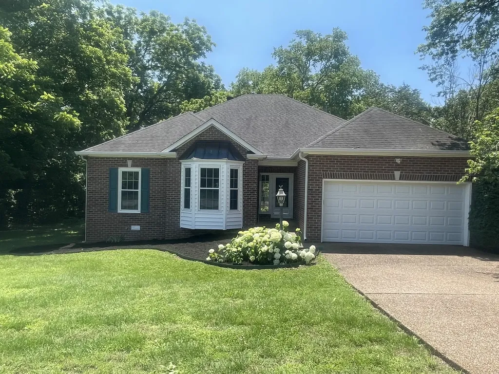5113 Millbrook Drive Nashville TN 37221