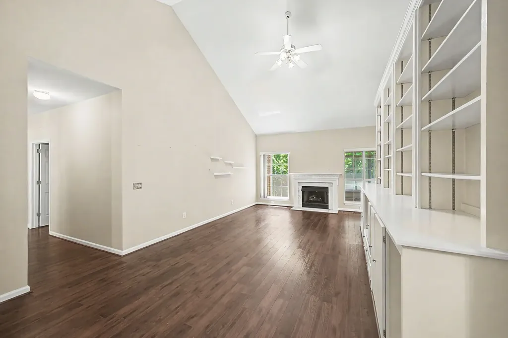 5113 Millbrook Drive Nashville TN 37221