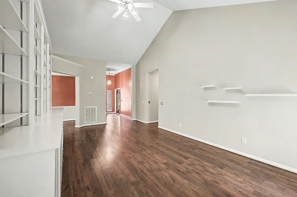 5113 Millbrook Drive Nashville TN 37221