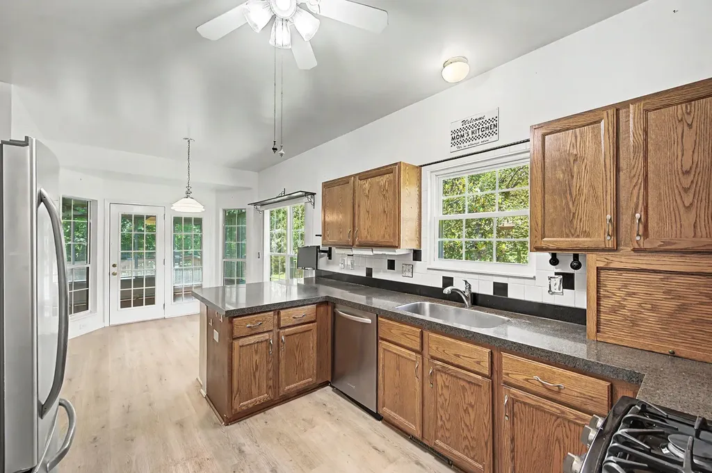 5113 Millbrook Drive Nashville TN 37221