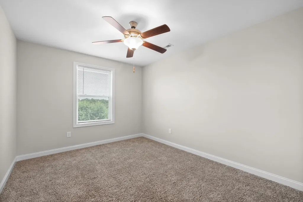 668 Crestone Court Clarksville TN 37042