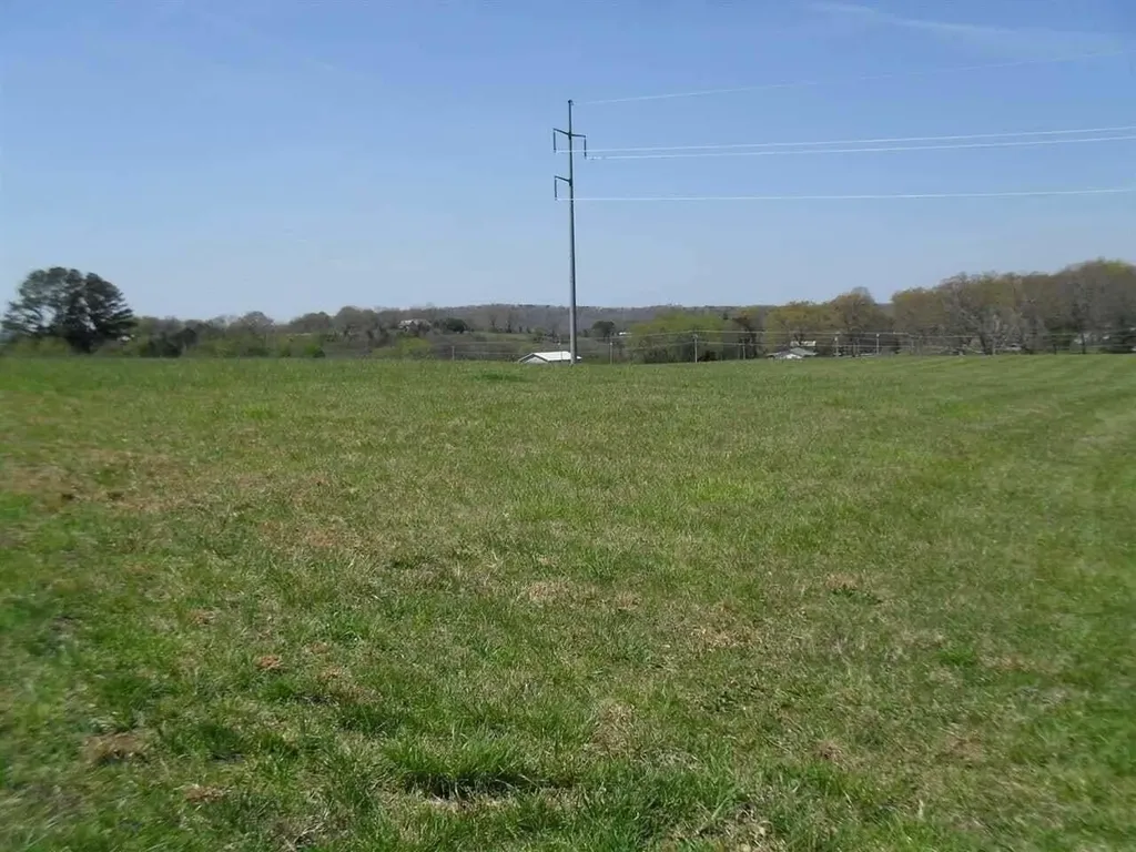 8850 Highway 411 Benton TN 37307