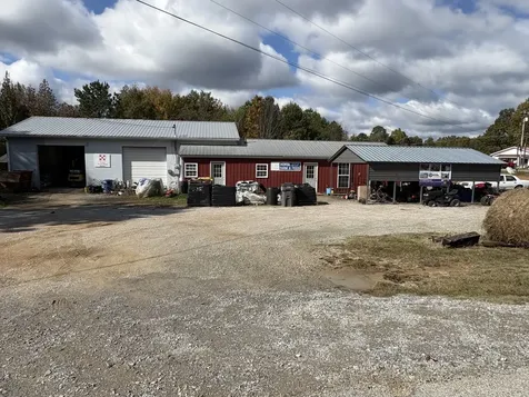 106 Cotham Street Hohenwald TN 38462