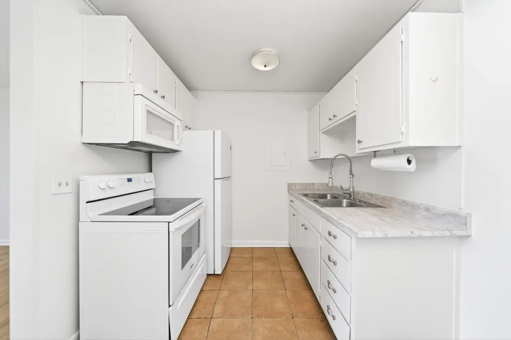2601 Hillsboro Pike Nashville TN 37212