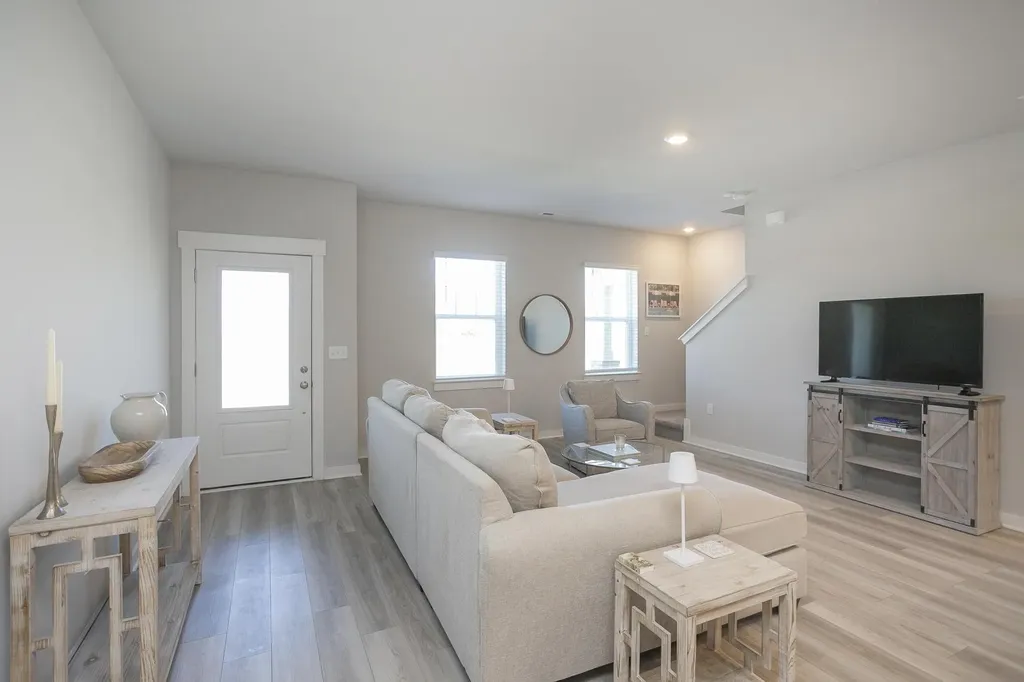 517 Swanholme Drive Murfreesboro TN 37128