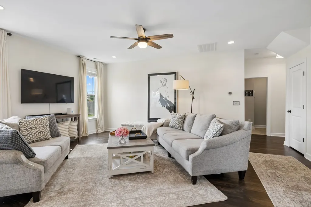 1002 Garrison Way Spring Hill TN 37174