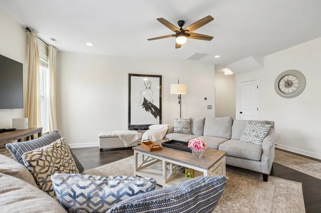 1002 Garrison Way Spring Hill TN 37174