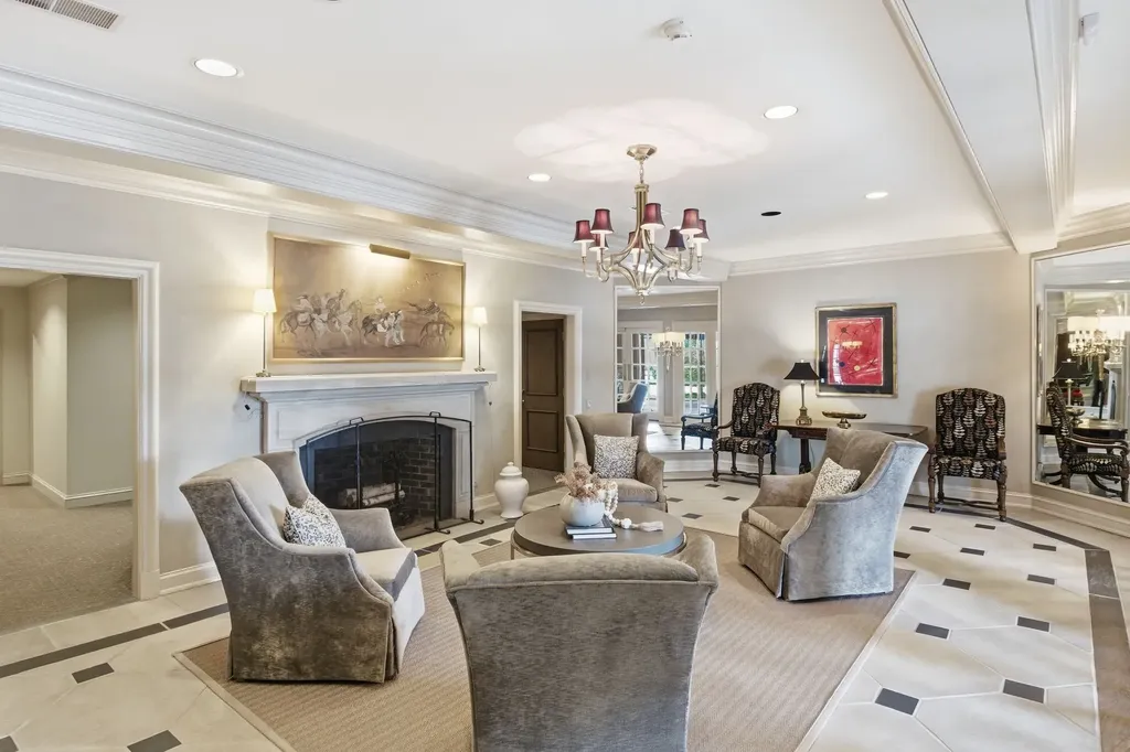 3737 W End Avenue Nashville TN 37205