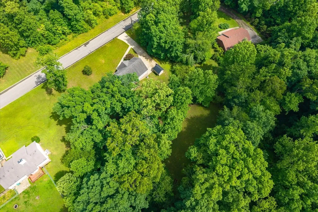 506 Daugherty Lane Burns TN 37029